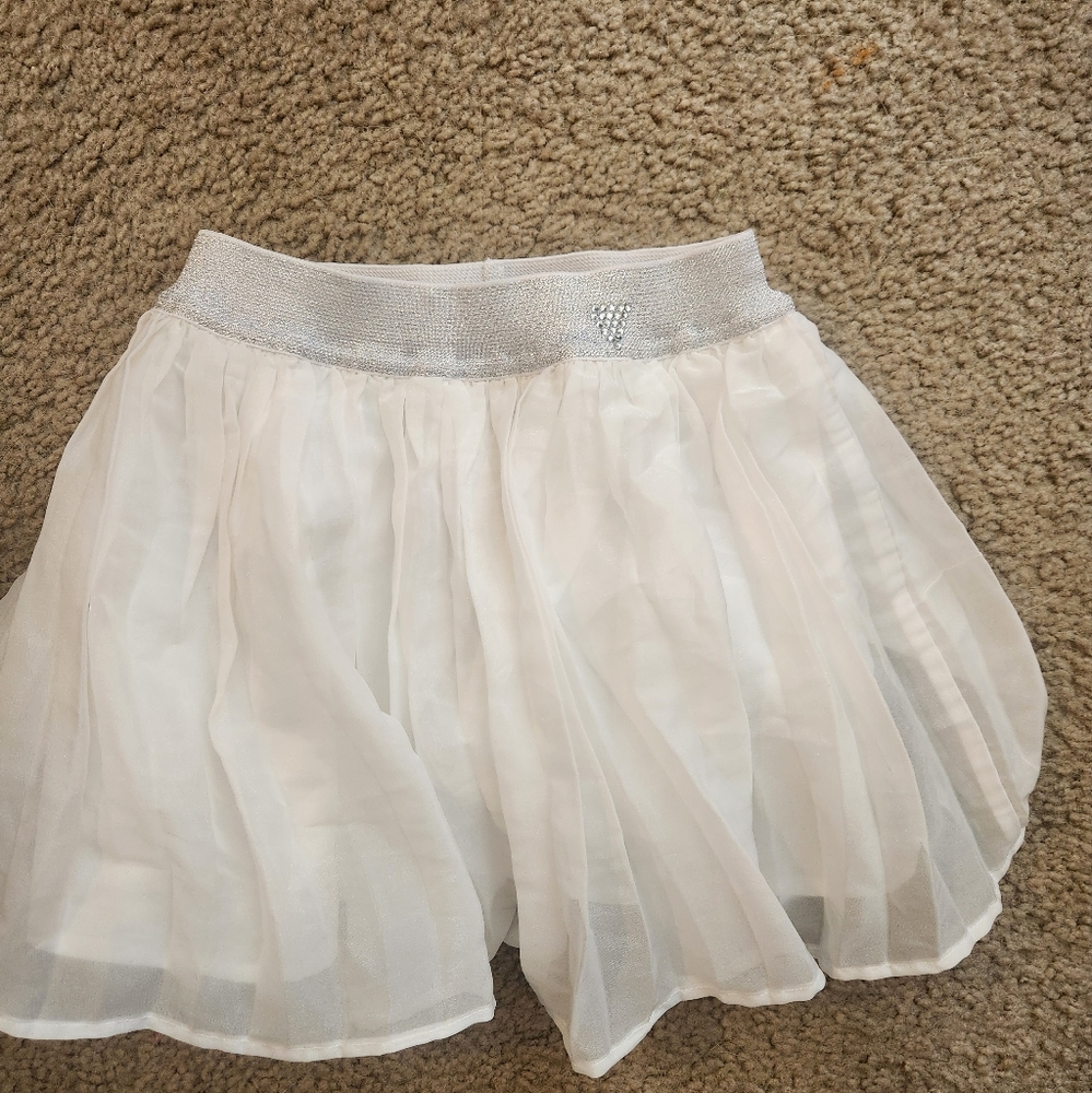 Guess little girls white skirt size 5
